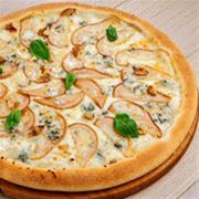 ПИЦЦА С ГРУШЕЙ И СЫРОМ БЛЮ ЧИЗ